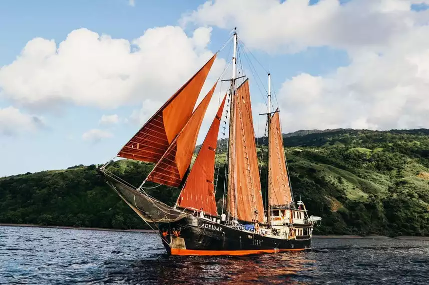 Adelaar Liveaboard